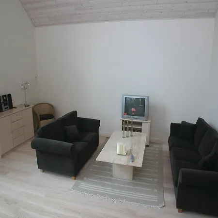 Feriehus Holiday Botovej Vaeggerlose X Bøtø By